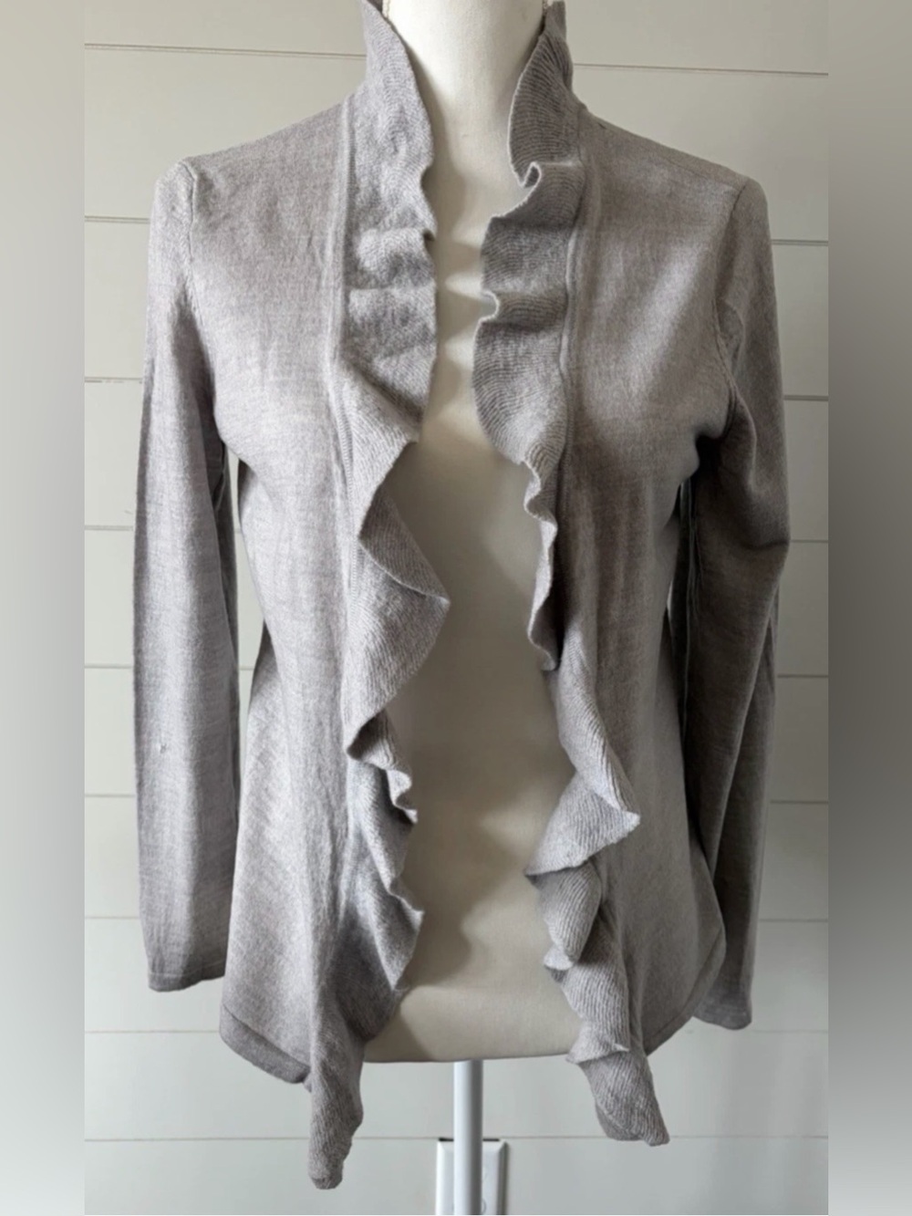 Talbots Cardigan Sweater Petite 100% Pure Italian Merino Wool Ruffle Open Large